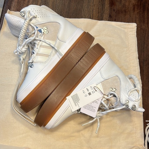 Adidas Womens Ivy Park Super Sleek GX2782 White Lace Up Ankle Combat Boot S 6 - Picture 5 of 12